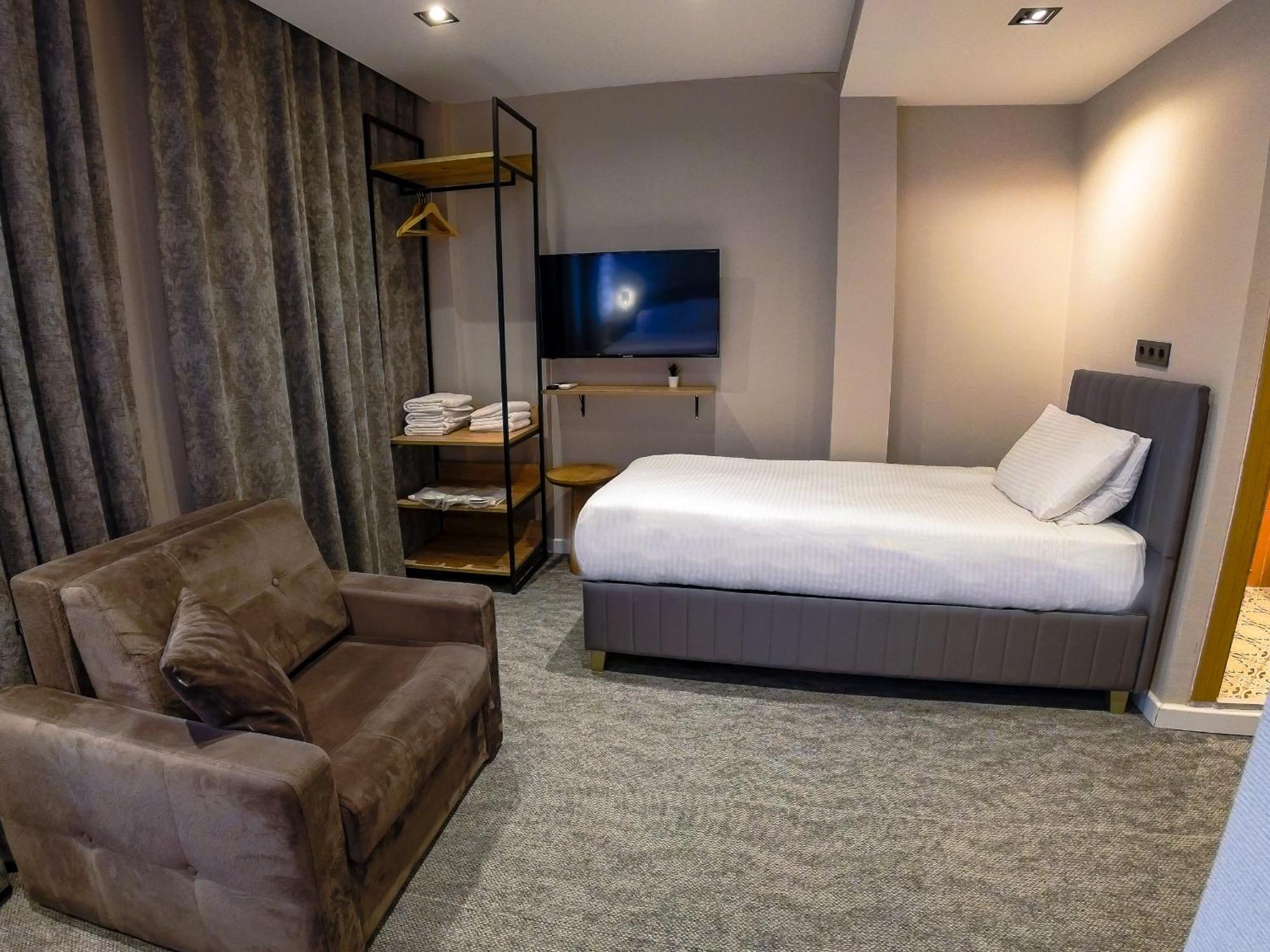 Taksim Rexxee Istanbul Istiklal Hotel Exterior photo